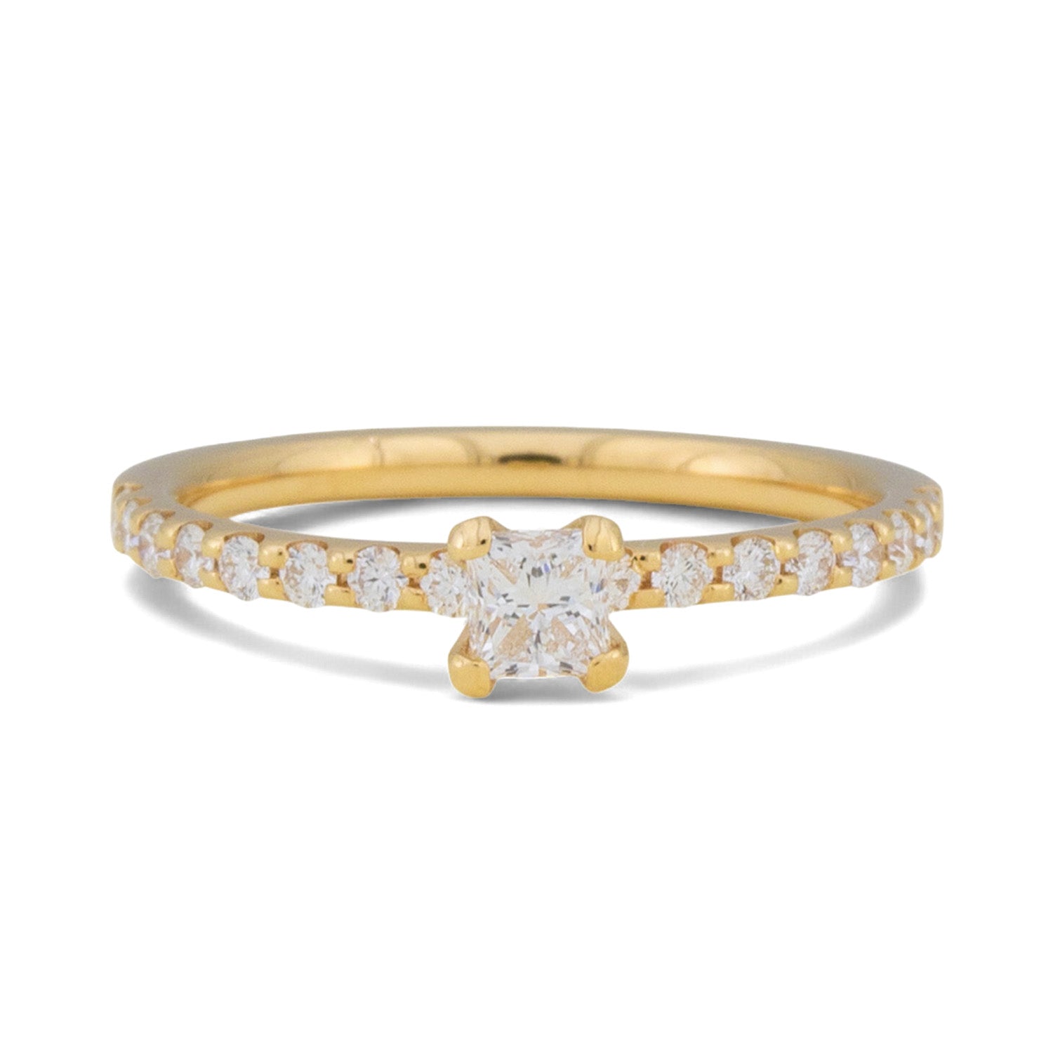 Verlobungsring in Roségold mit Princess Cut, seitl. Steinbesatz