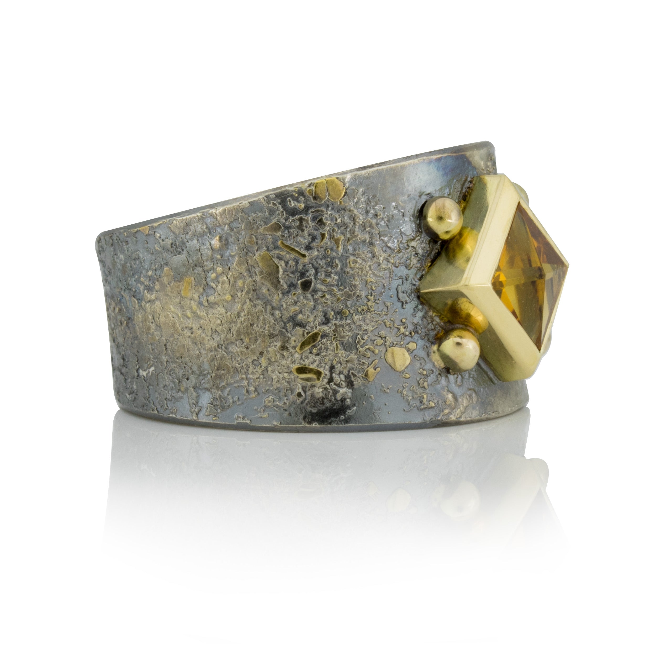 Gr. 60 - Citrincarre, Silberring geschwärzt, Goldauflage