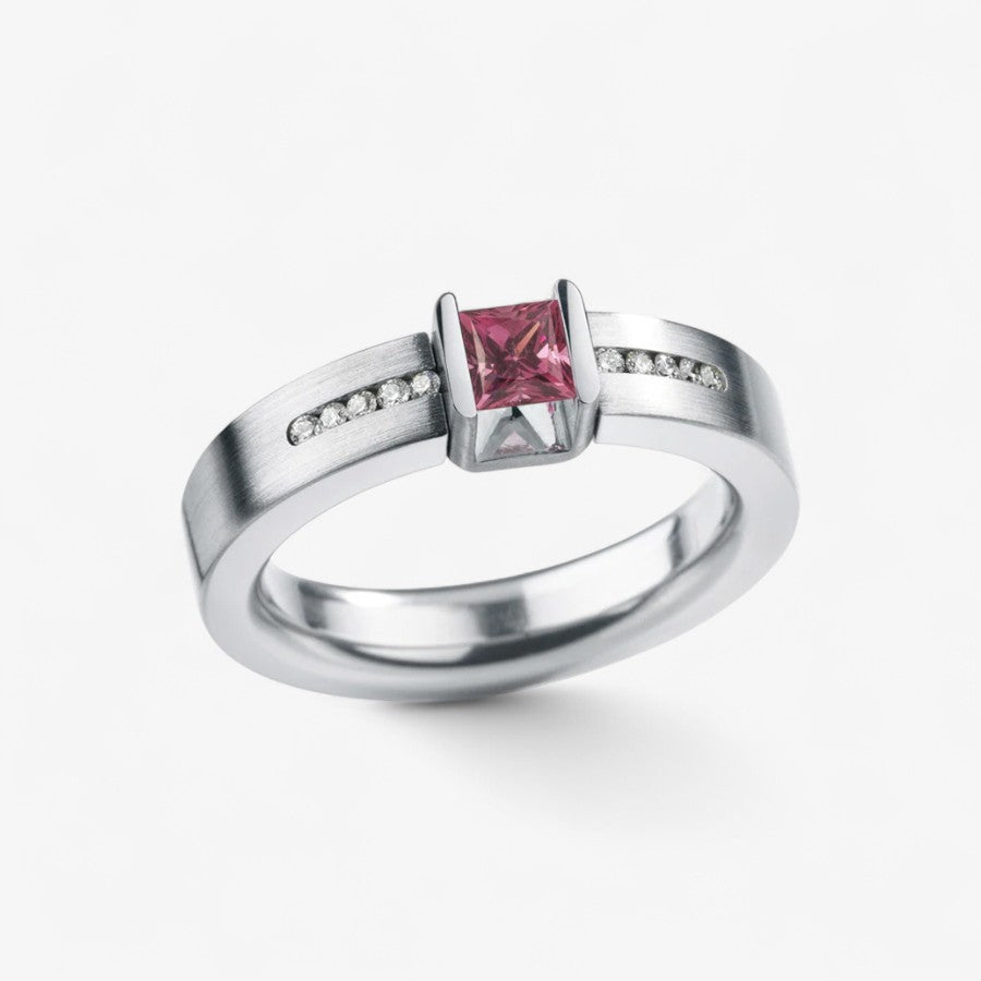 Edelsteinring CUBE4, Diamant, 10 Brillianten, Ringschiene 4,5 mm