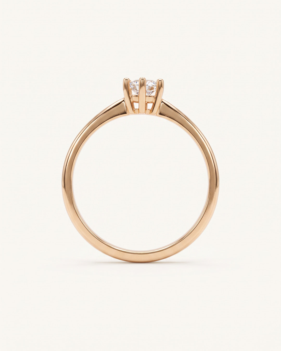 Romantischer Verlobungsring in Rosegold mit Solitär im Brillantschliff und 6-Krappen-Fassung