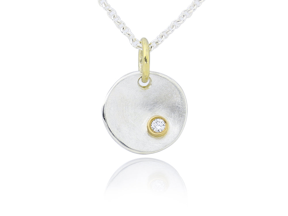 Silberkette, Anhänger mit Diamant