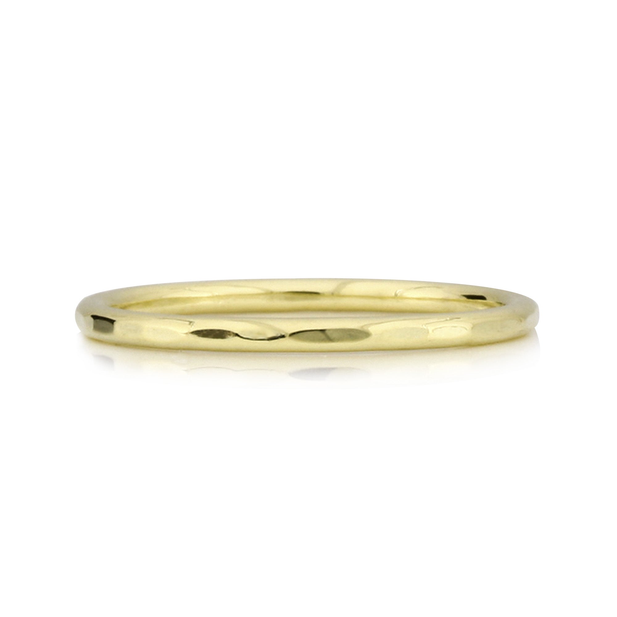 Geschmiedeter Ring in Gold, 1,5 mm