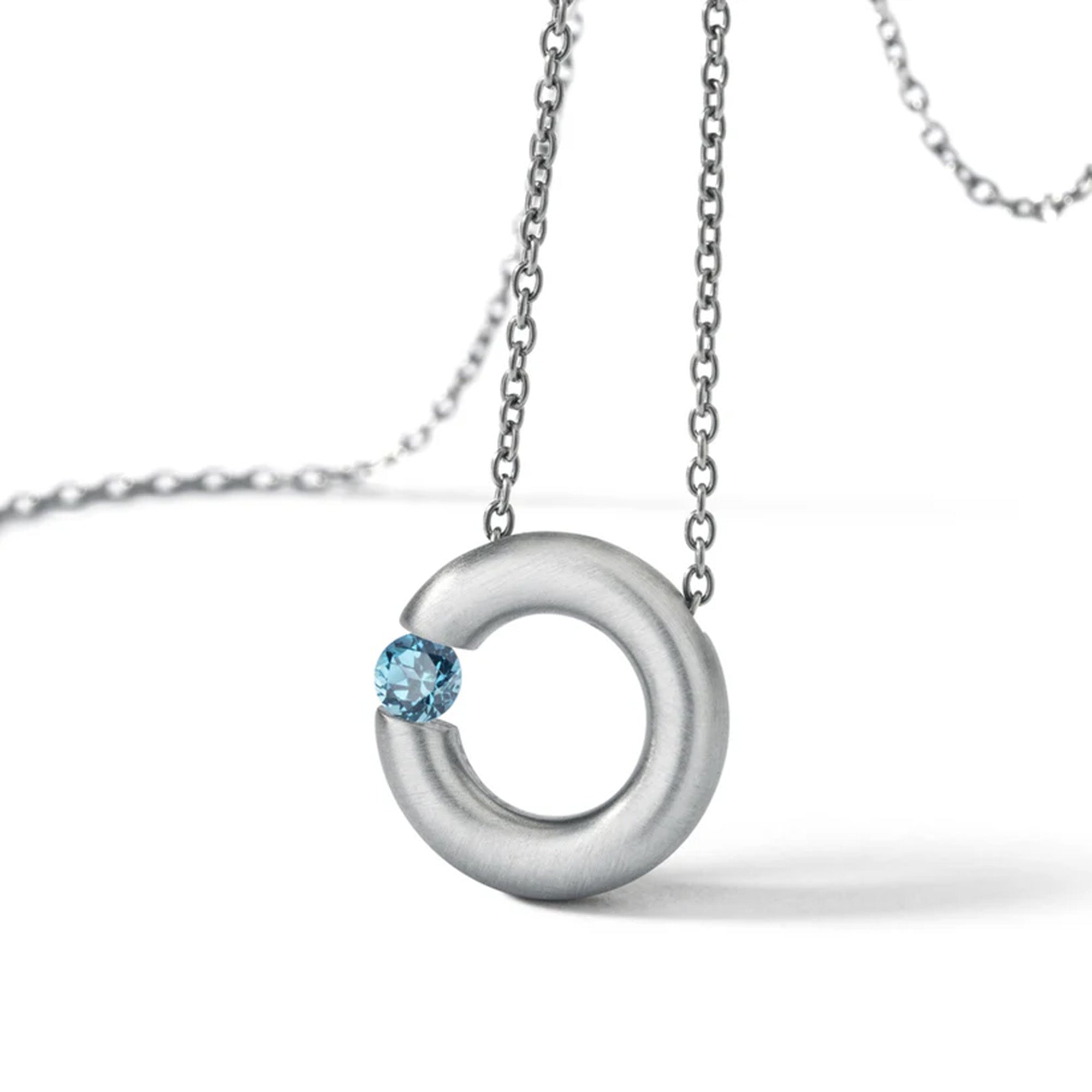 Farbedelsteincollier RING 10 mm, matt, Edelstahl auf Ankerkette 0,9 mm