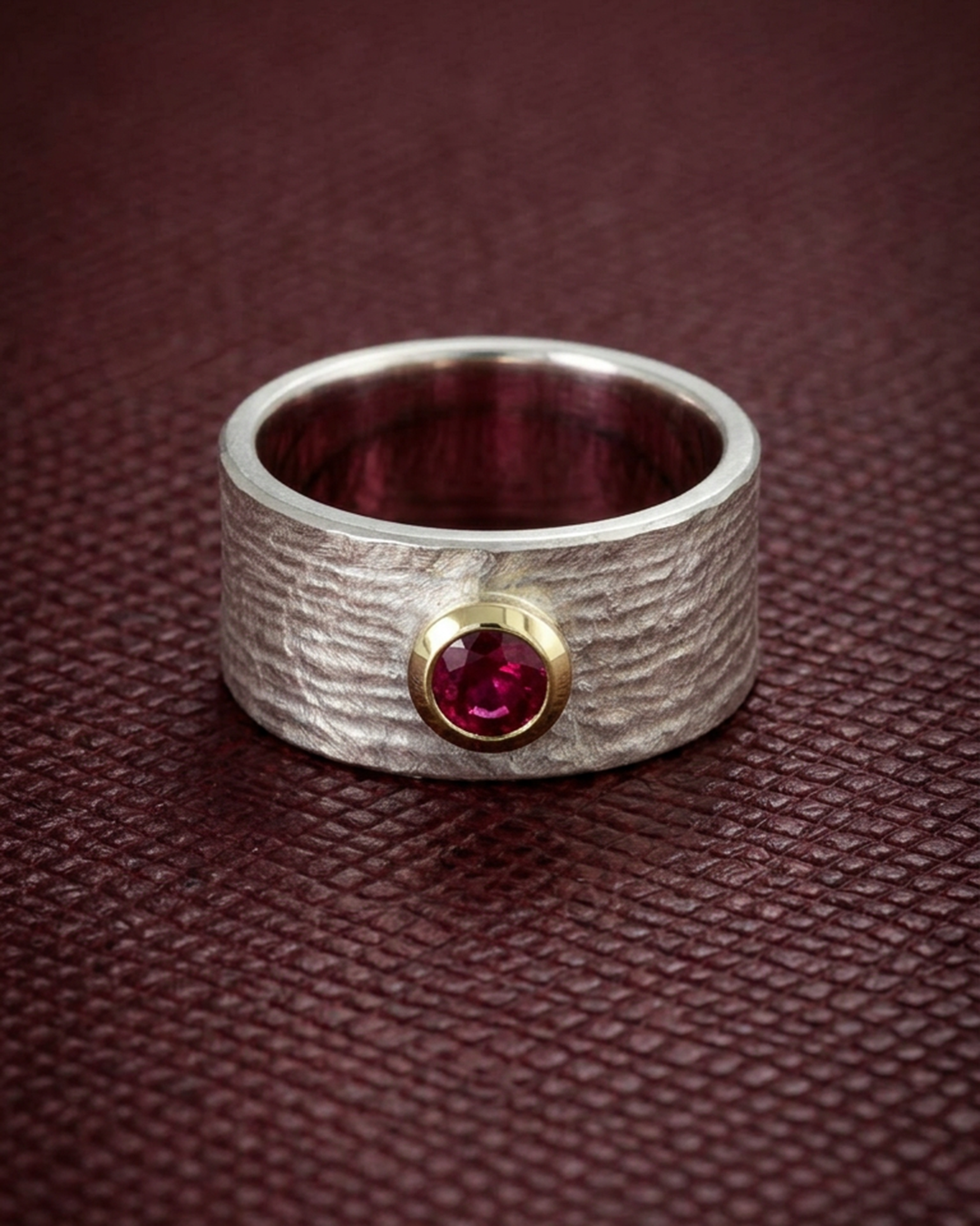 Silberring mit Rubin