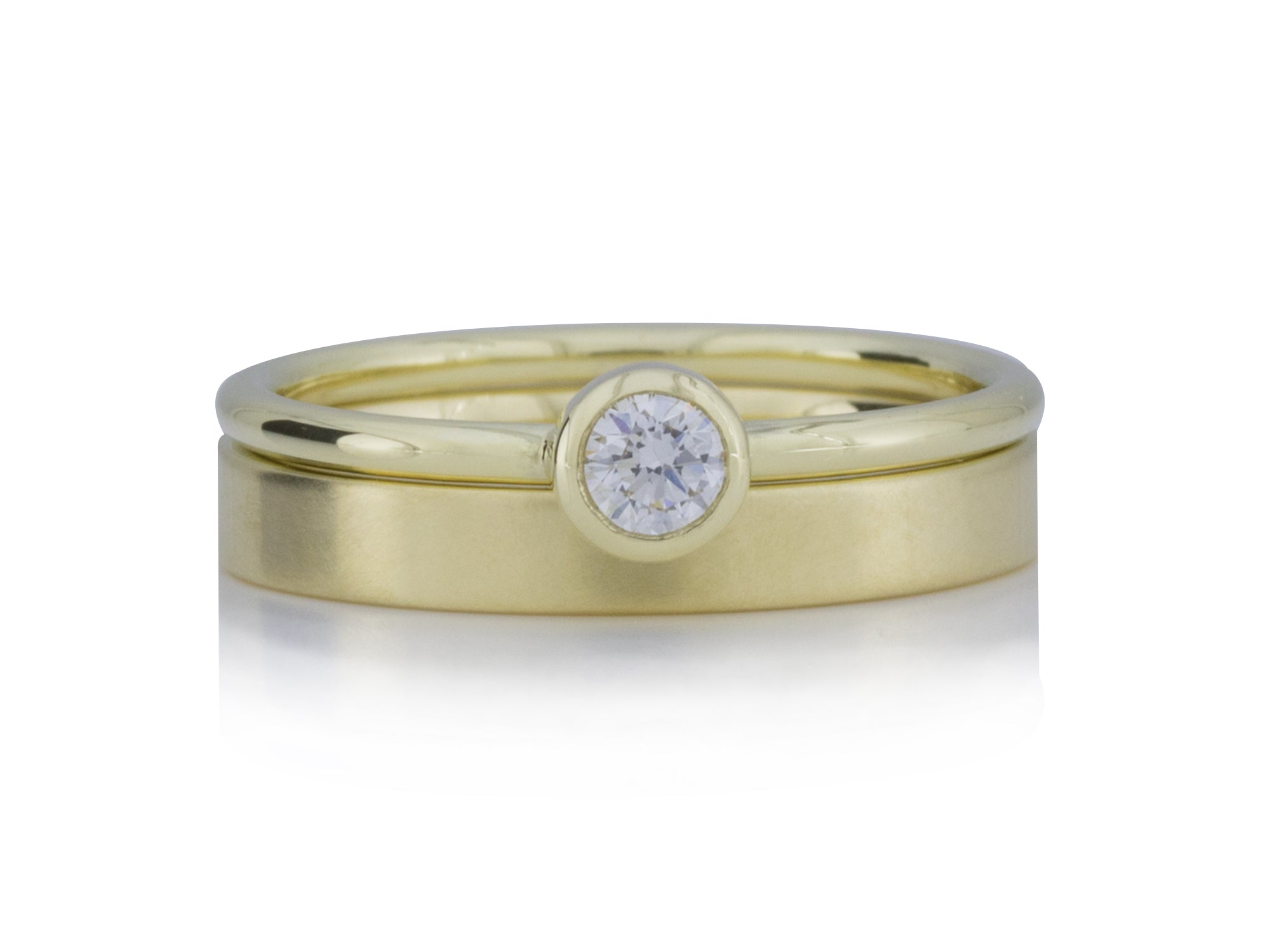 Goldring mit Diamant